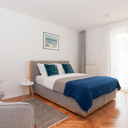 The Rose Garden Apartments Portoroz Exterior foto