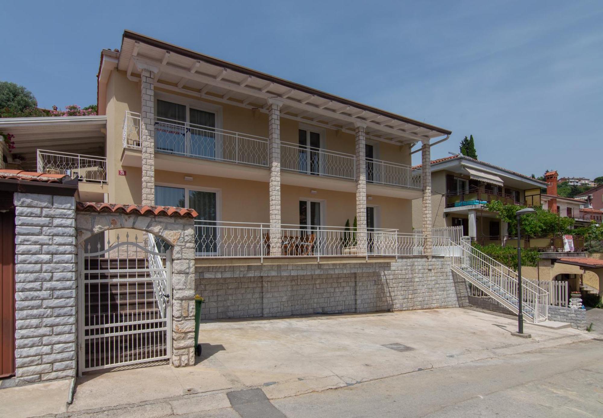 The Rose Garden Apartments Portoroz Exterior foto